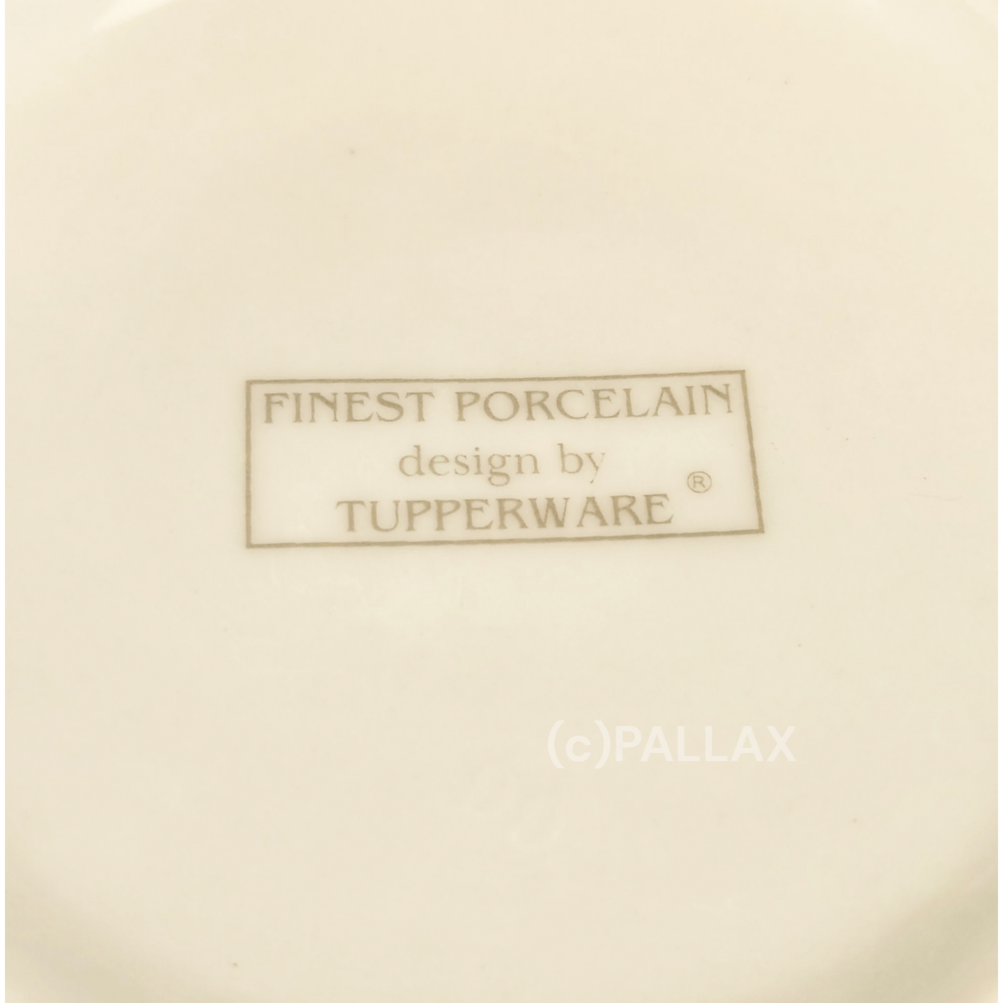 TUPPERWARE JUNGE WELLE PORZELLAN SCHALE 2,5 L SONDERMODELL