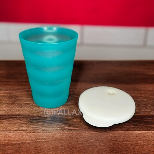 TUPPERWARE J37 JUNGE WELLE TRINKHALM-BECHER 330 ML  DUNKELGRÜN