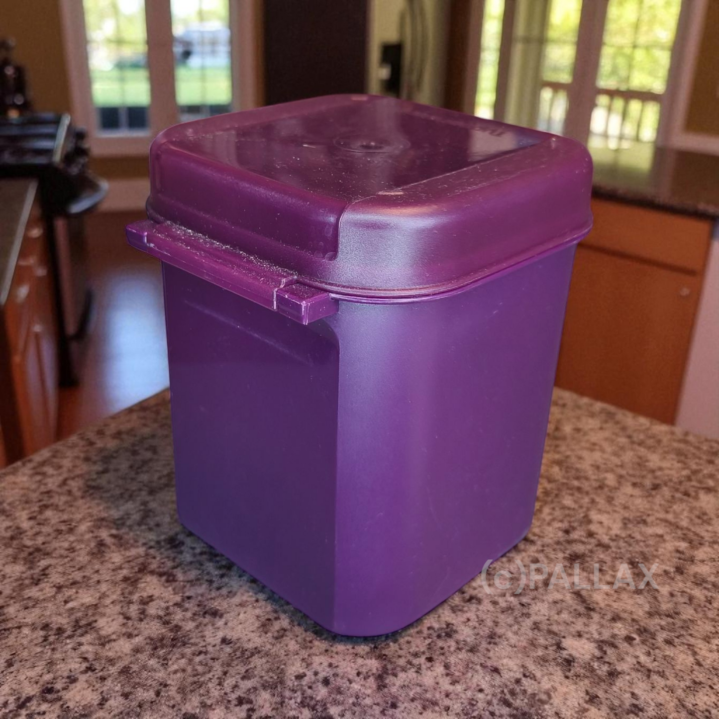 TUPPERWARE A167 JUNIOR-BELLEVUE 1,2 L LILA VORRATSDOSE