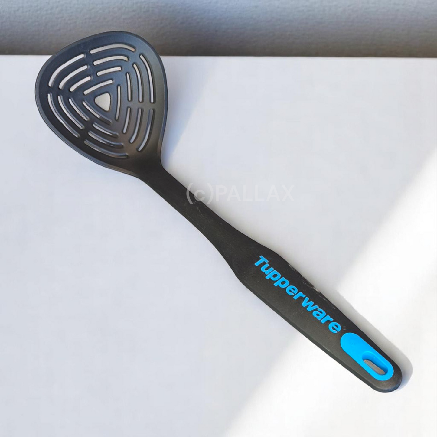 TUPPERWARE D161 GRIFFBEREIT SCHAUMLÖFFEL SCHWARZ HELLBLAU