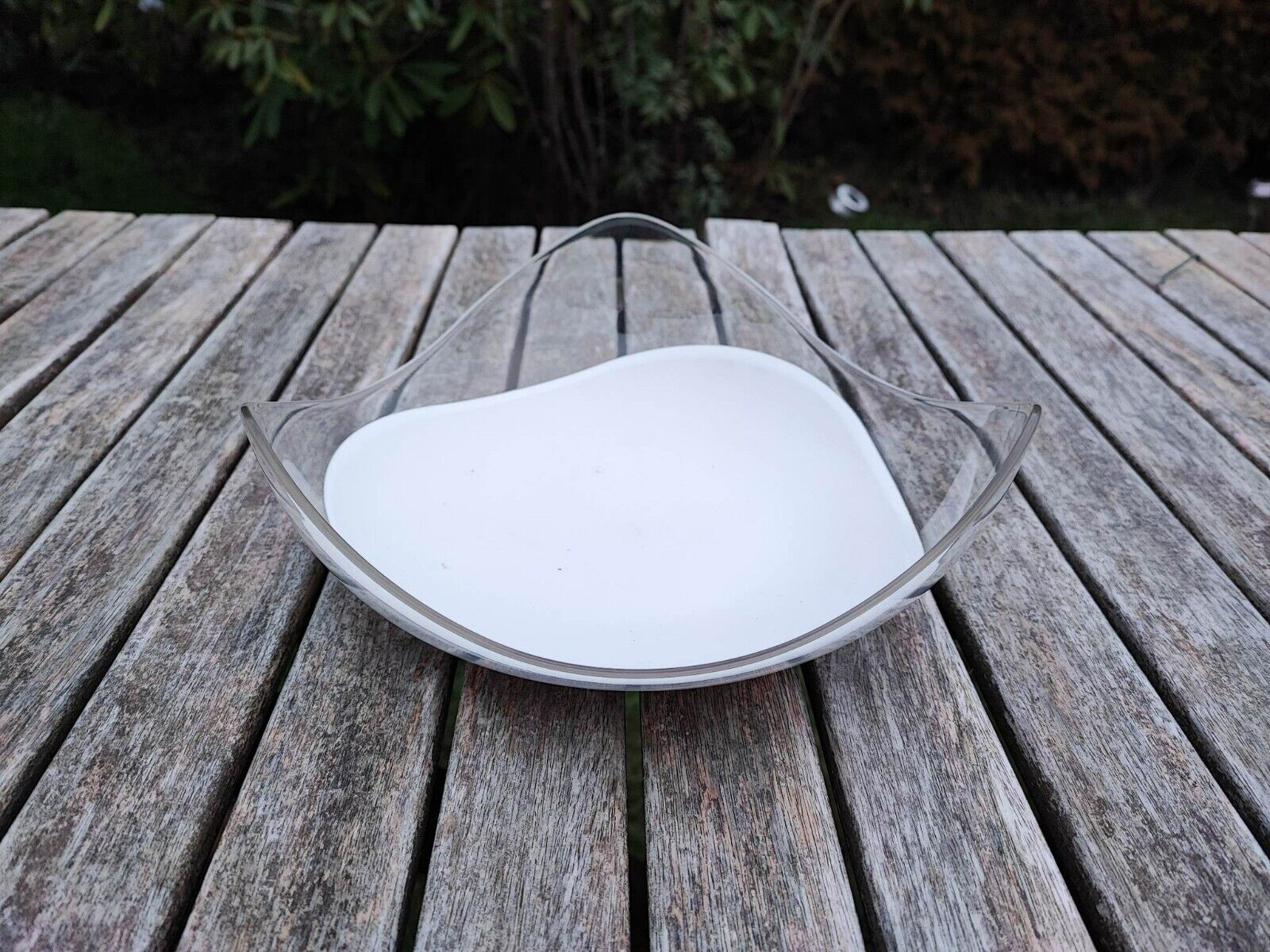 TUPPERWARE C117 ELEGANZIA SERVIERSCHALE WEISS SONDERFARBE