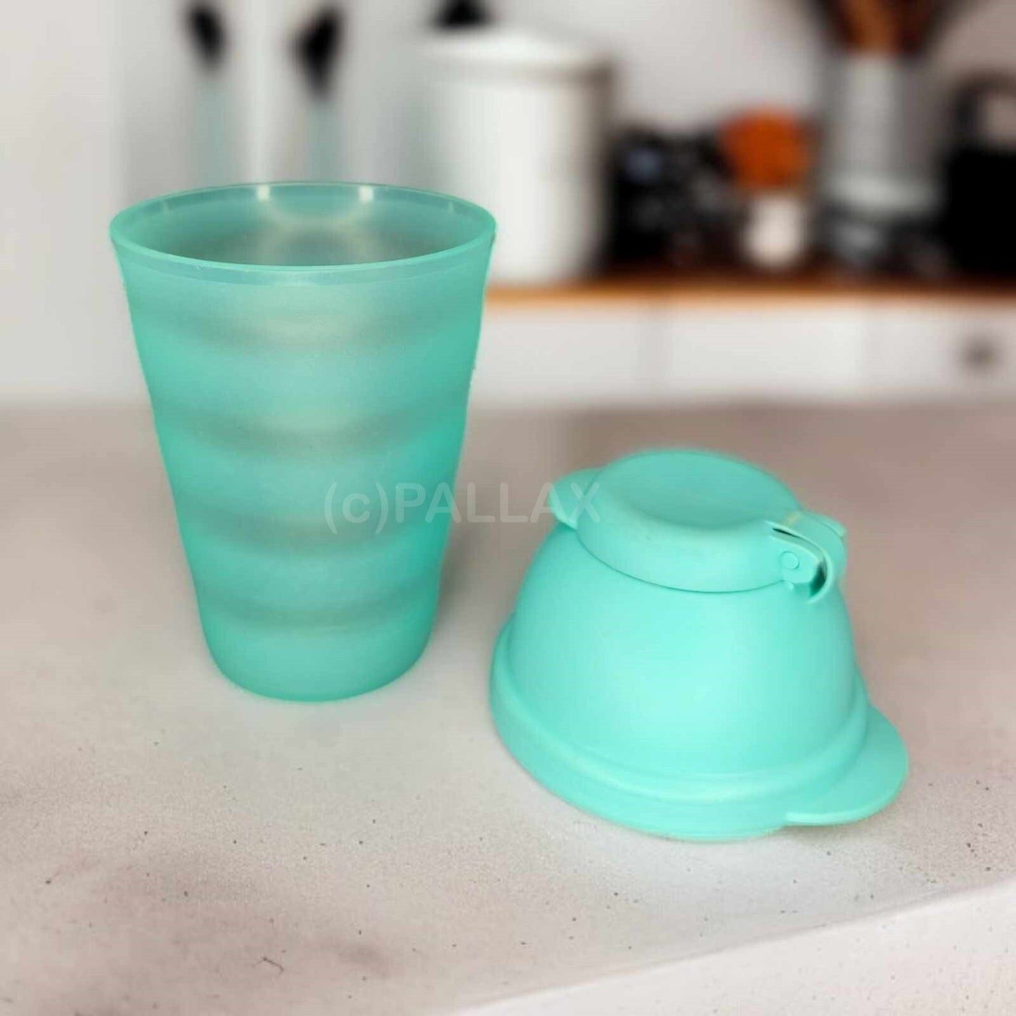 TUPPERWARE J21 JUNGE WELLE SCHÜTTELBECHER 330 ML MINT MIX-BECHER SHAKER