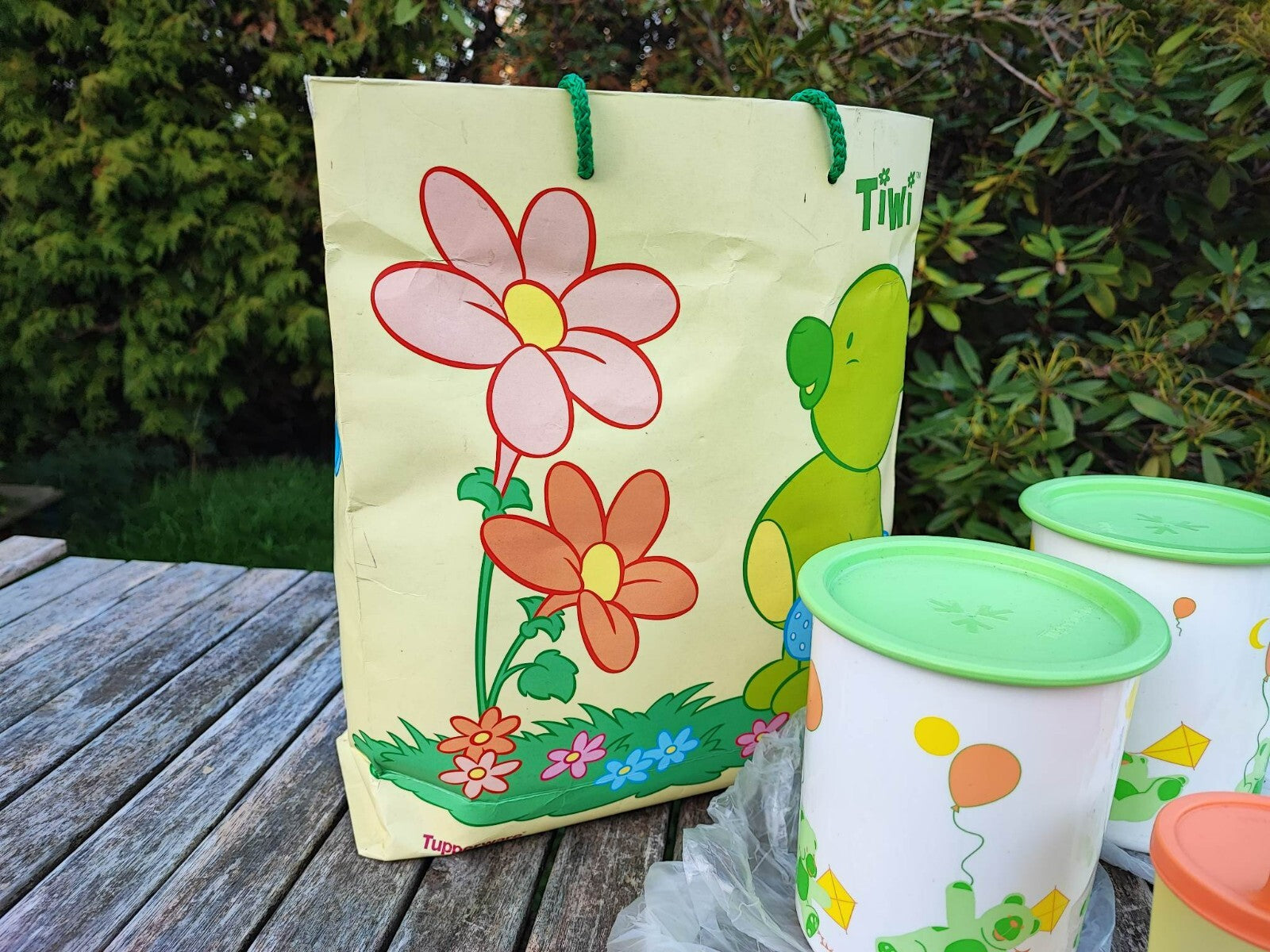 TUPPERWARE TIWI-SET KINDER-SET BINGO TRINKLERNTASSE BUCH u.v.m.