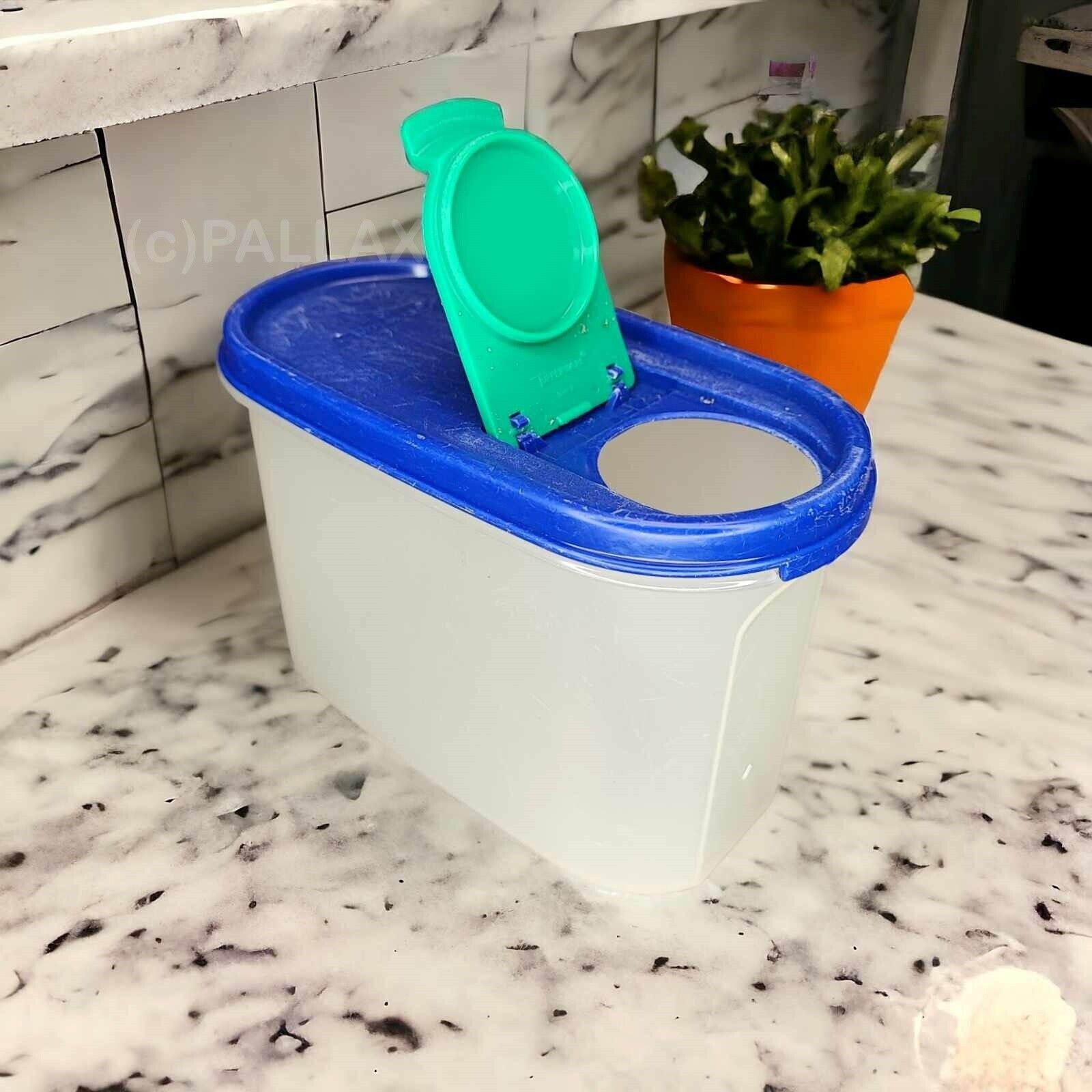 TUPPERWARE A62 EIDGENOSSE 1,1 L MIT SCHÜTTKLAPPE BLAU GRÜN