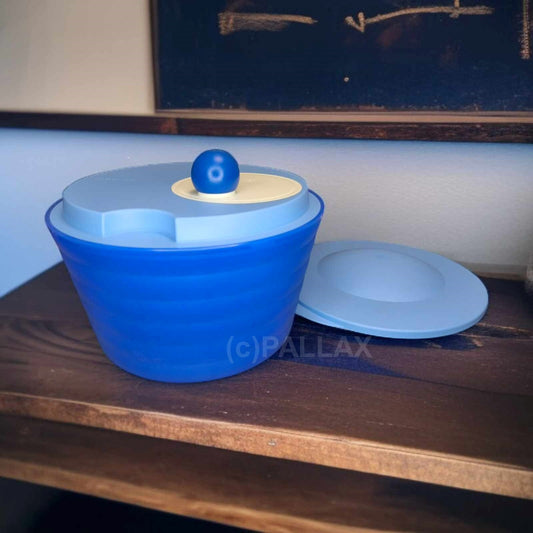 TUPPERWARE D71 SALATSCHLEUDER 4,5 L BLAU + FRISCHE-DECKEL SALATTROCKNER