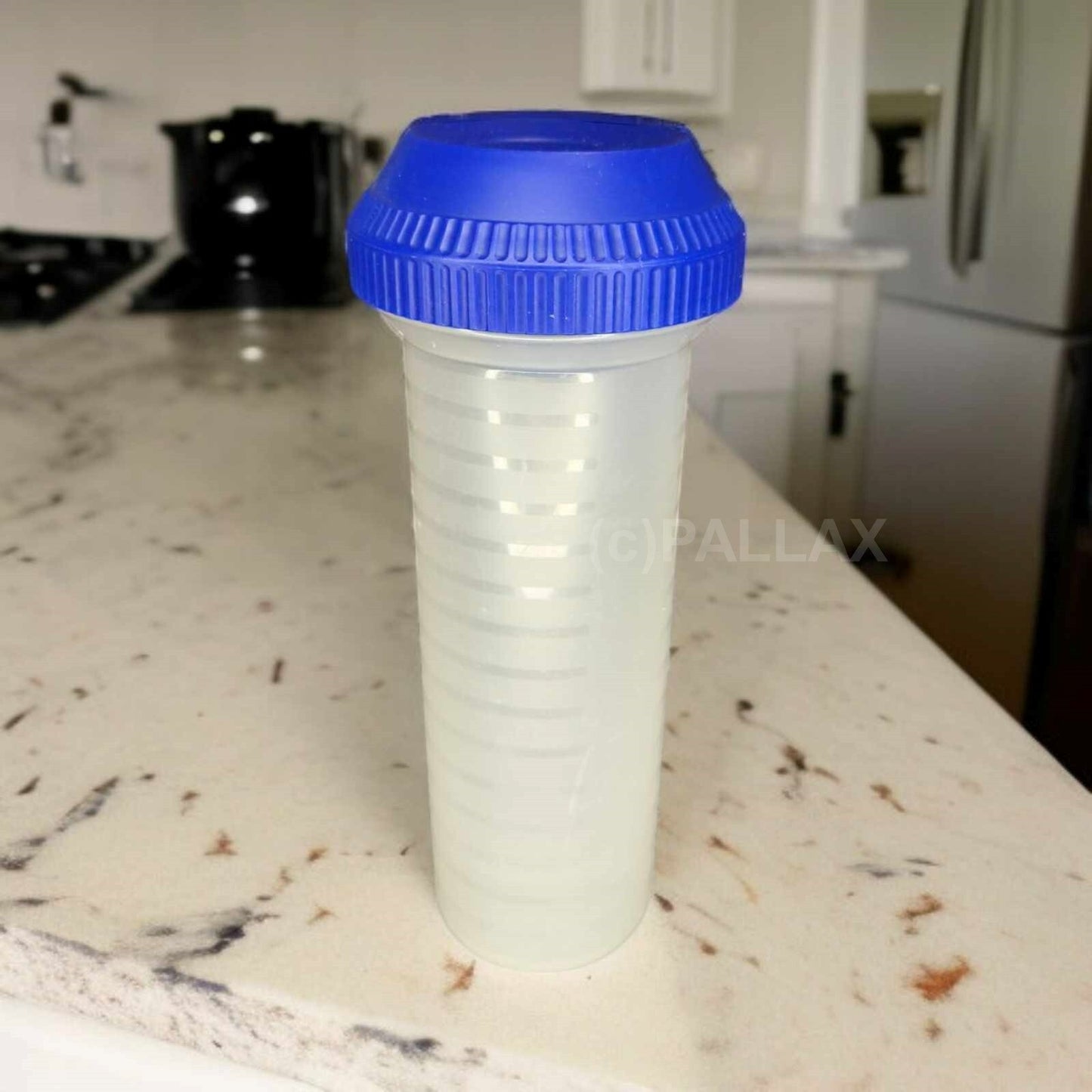 TUPPERWARE D11 MIX-MAX 750 ML BLAU MIXBECHER SCHÜTTELBECHER SHAKER