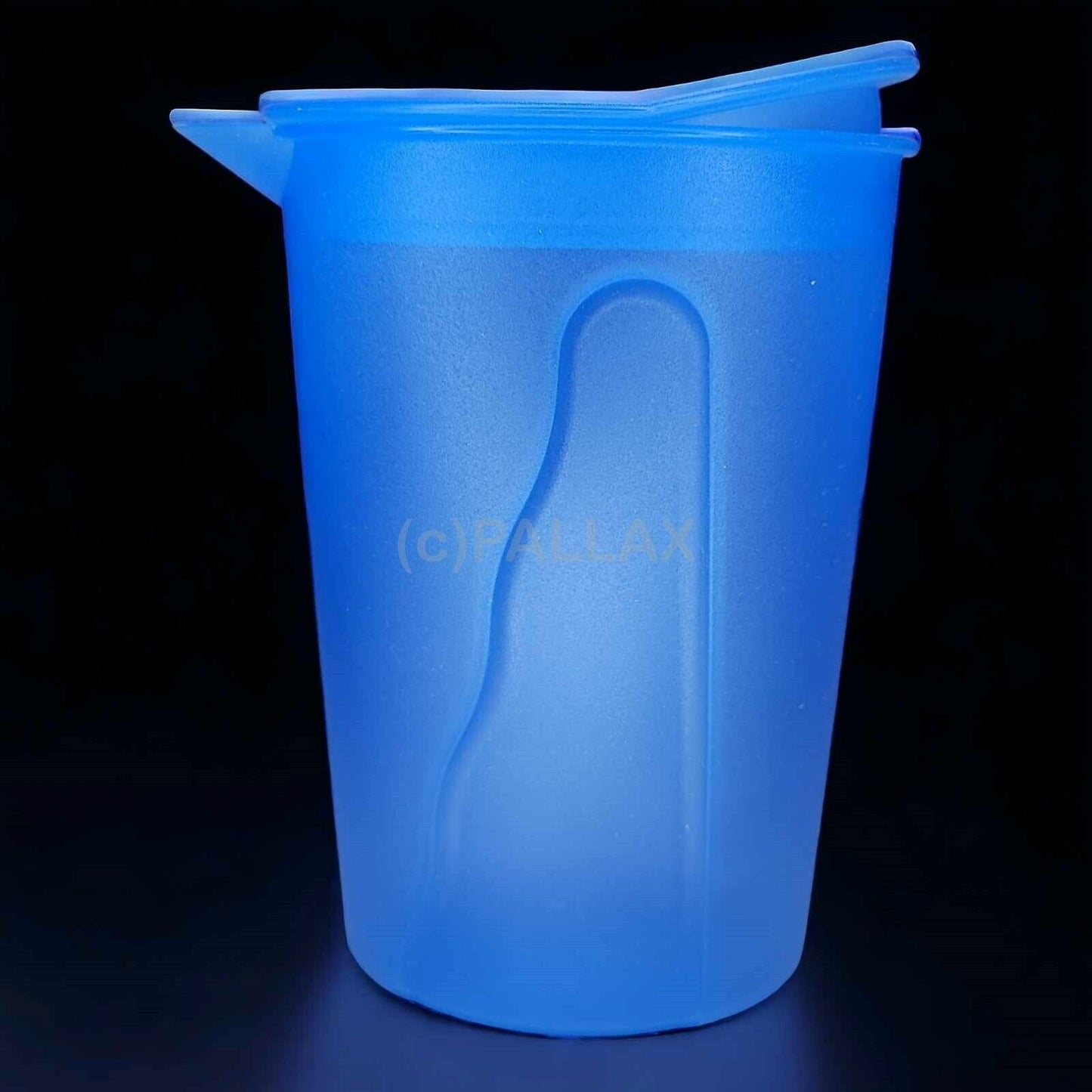 TUPPERWARE J14 JUNGE WELLE KANNE 1,0 L BLAU SAFTKANNE MILCHKANNE