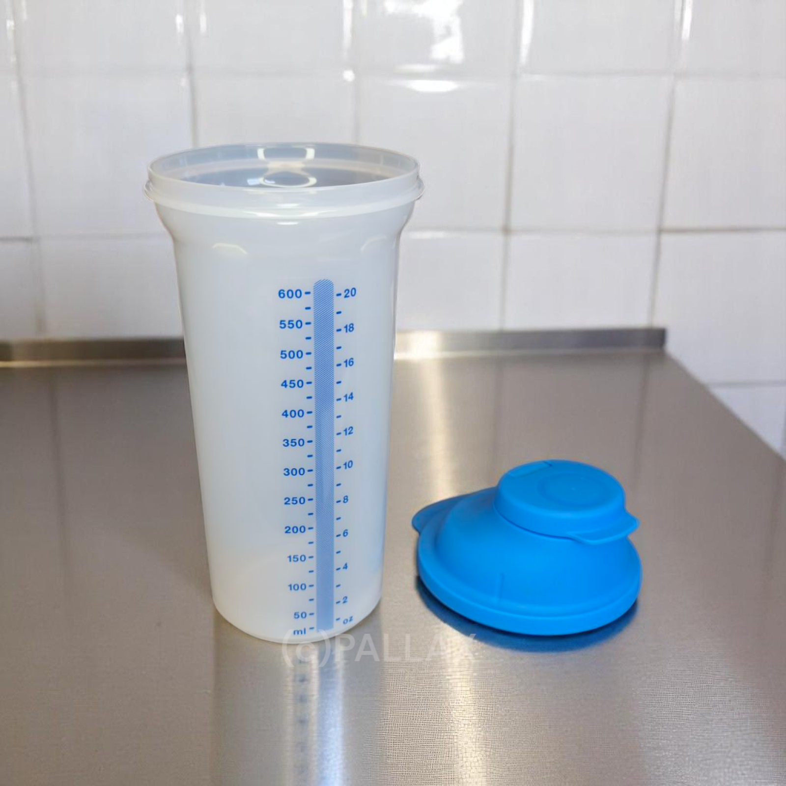 TUPPERWARE D213 SHAKE-IT 600 ML SCHÜTTELBECHER MIX-BECHER SHAKER