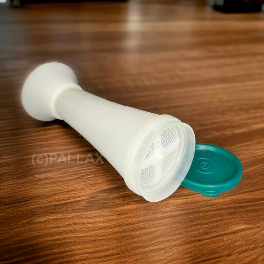TUPPERWARE D22 SÜSSE MÜLLERIN GRÜN WEISS PUDERZUCKER-MÜHLE VINTAGE