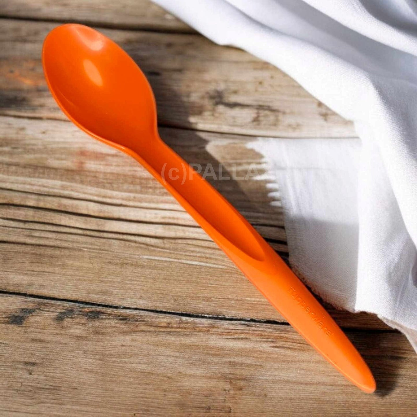 TUPPERWARE C134 SERVIERLÖFFEL FÜR THERMO-DUO KARMESIN-ROT