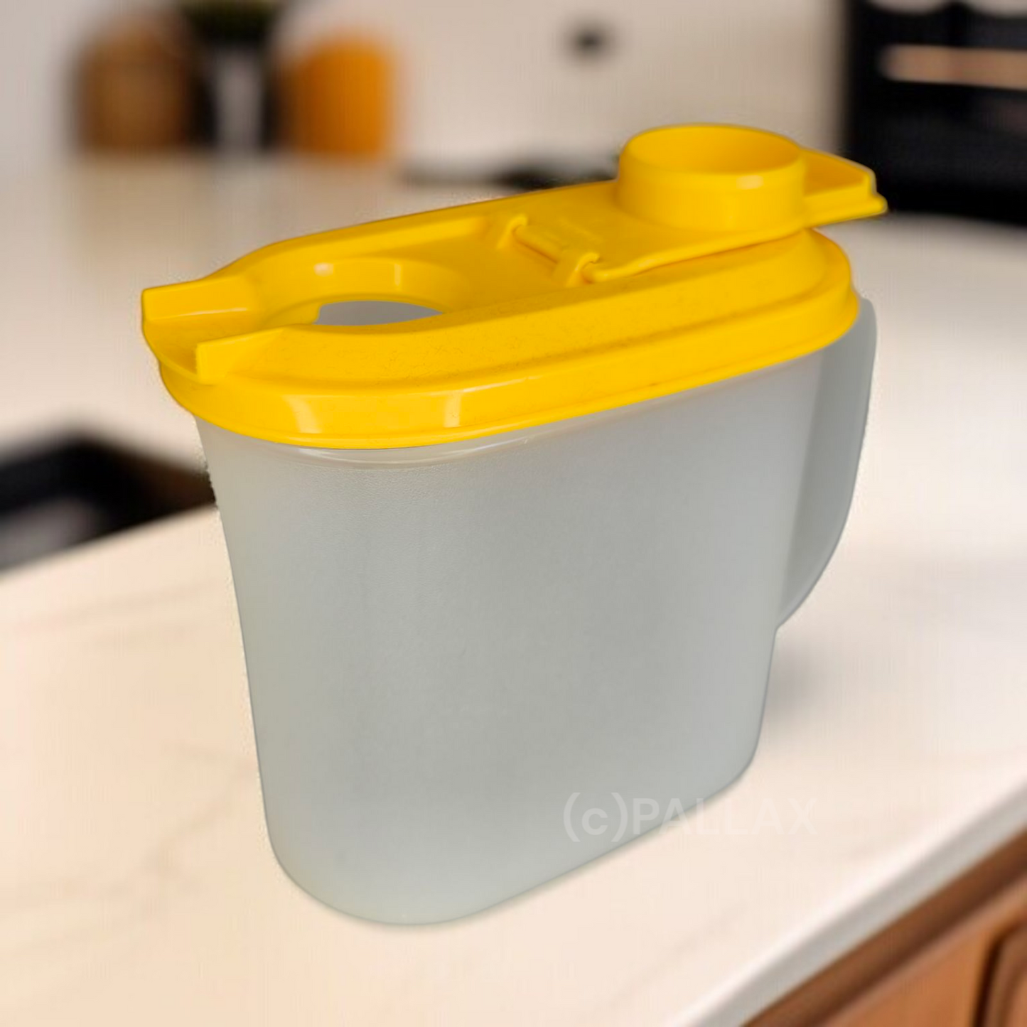TUPPERWARE D24 KLEINER GOLDQUELL 1,2 L SONNEN-GELB SAFTKANNE MILCHKANNE