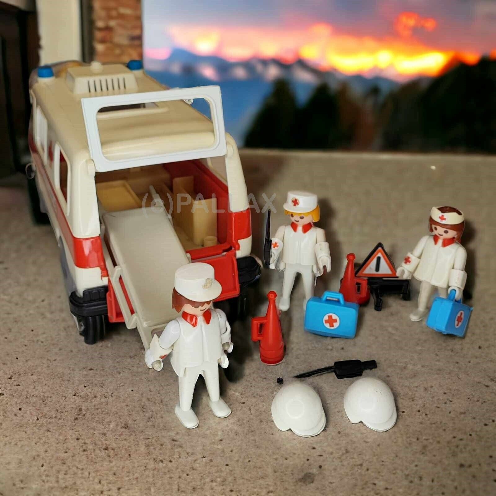 PLAYMOBIL 3254 KRANKENWAGEN KLICKY AMBULANCE / 1977