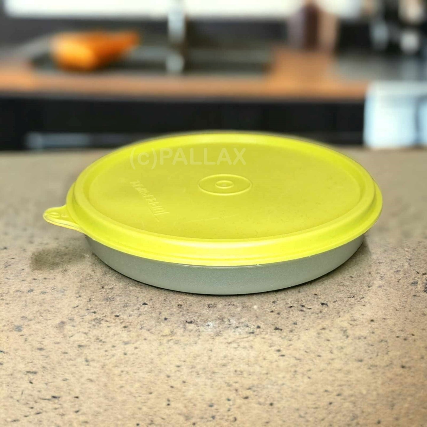 TUPPERWARE C04 SERVIERSCHALE 350 ML HELLGRÜN VORRATSDOSE