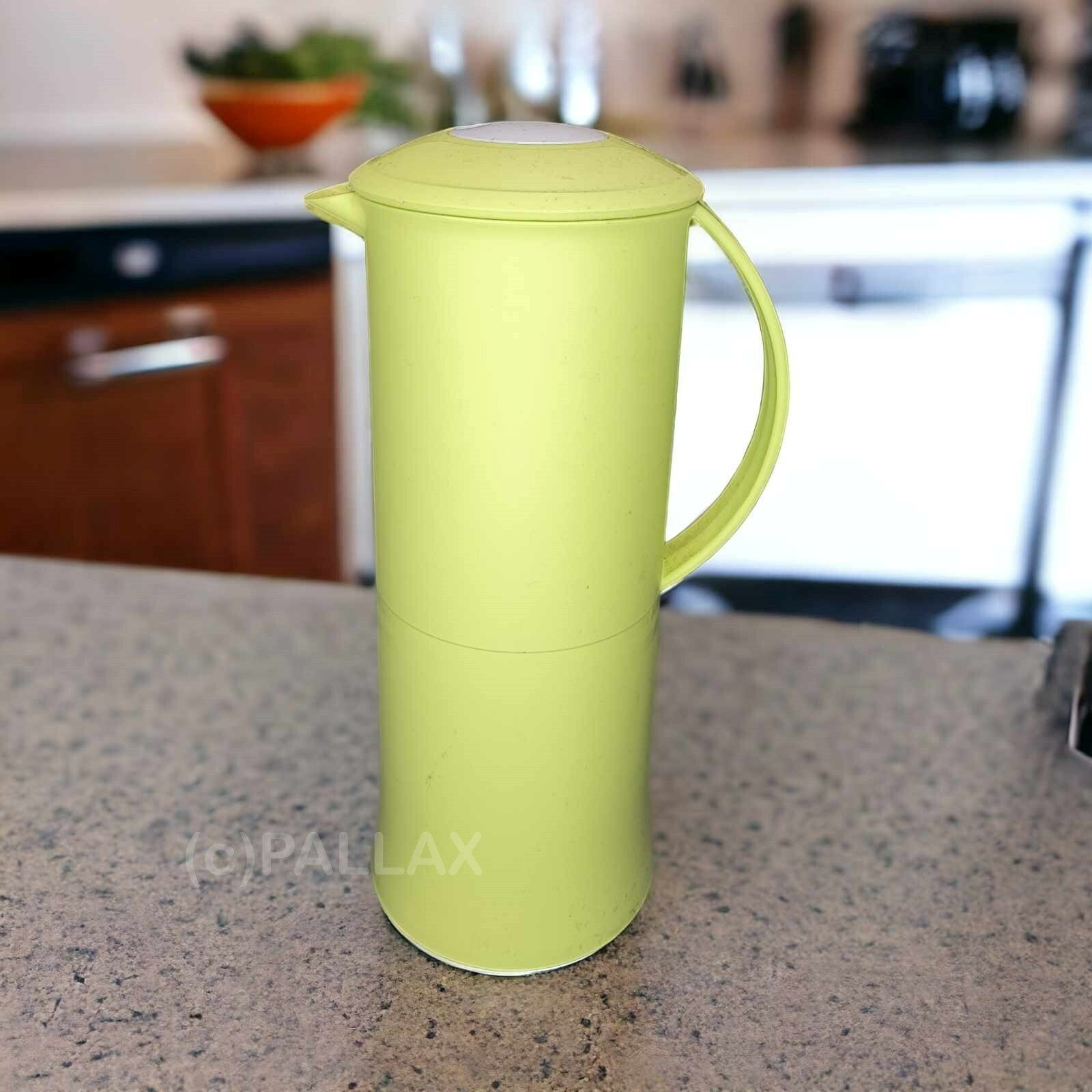 TUPPERWARE C15 THERMOWÄCHTER 1,0 L HELLGRÜN AUF- & ZU-ANZEIGE ISOLIERKANNE
