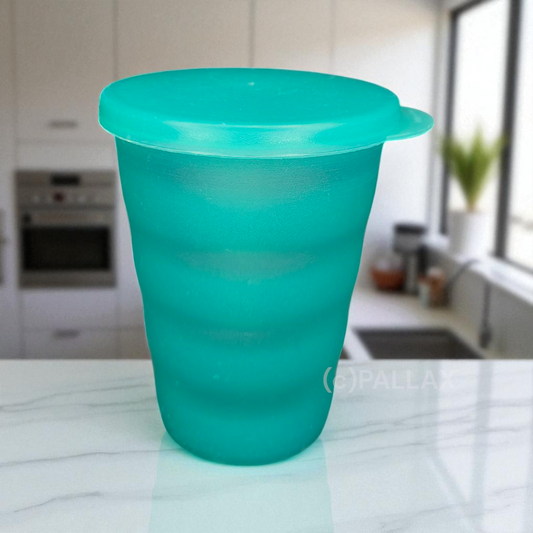 TUPPERWARE J16 JUNGE WELLE TRINKBECHER 330 ML  DUNKELGRÜN