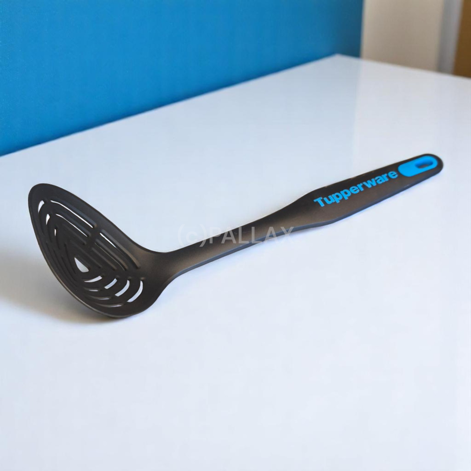 TUPPERWARE D161 GRIFFBEREIT SCHAUMLÖFFEL SCHWARZ HELLBLAU