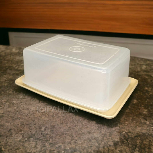 TUPPERWARE VINTAGE BUTTERDOSE BEIGE