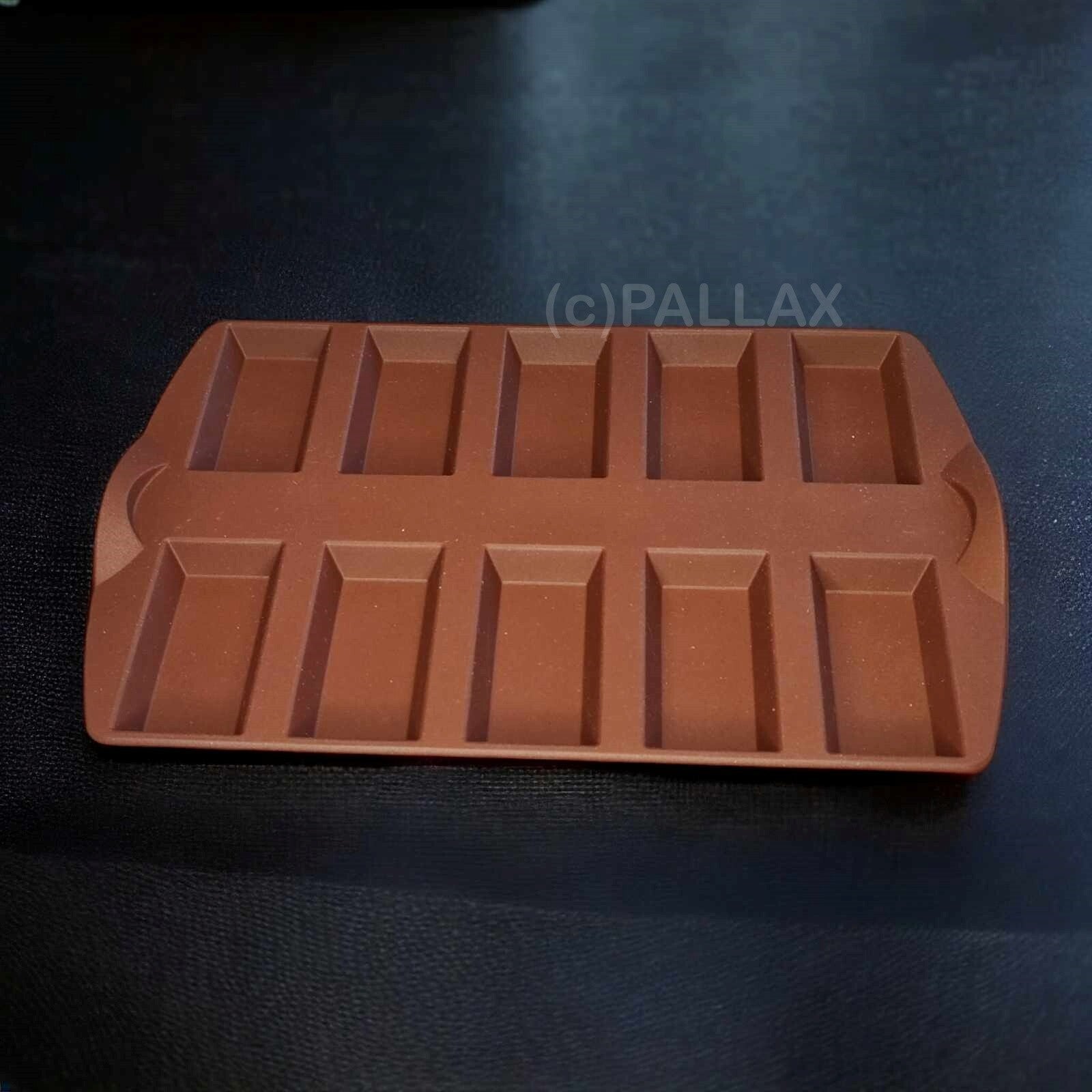 TUPPERWARE SILIKON-FORM FEINE ECKEN SCHOKOLADENFORM BRAUN