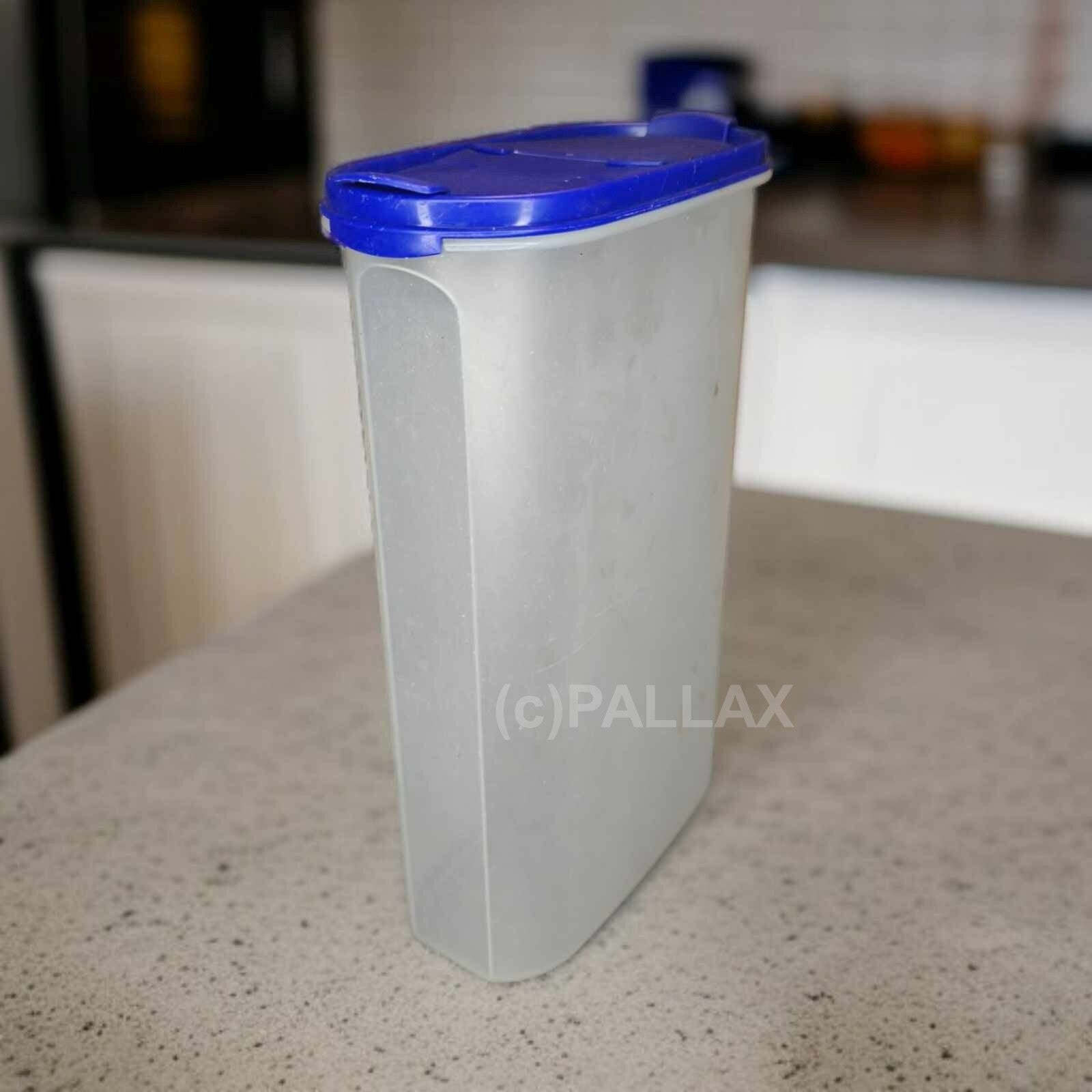 TUPPERWARE A65 EIDGENOSSE 2,9 L BLAU MIT DOPPEL-SCHÜTTKLAPPE VORRATSDOSE