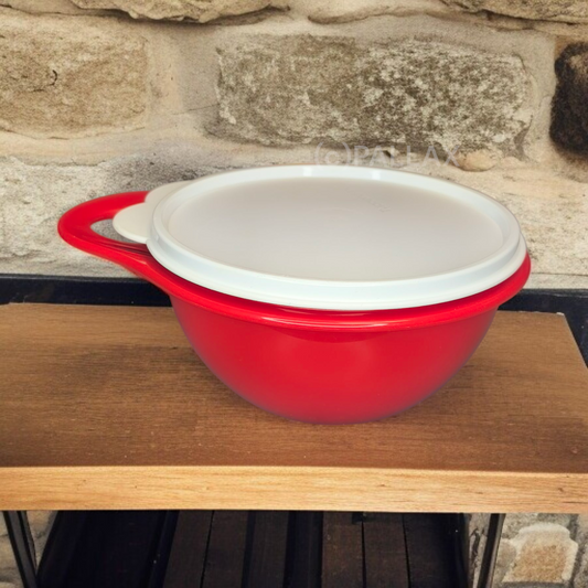 TUPPERWARE BACKSCHÜSSEL 600 ML ROT SONDERMODELL