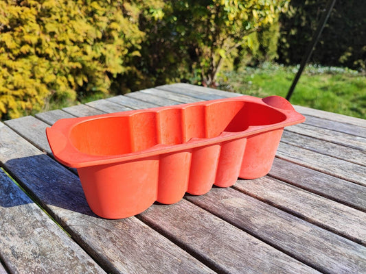 TUPPERWARE H20 SILIKON KASTENWELLE OFENFORM ROT