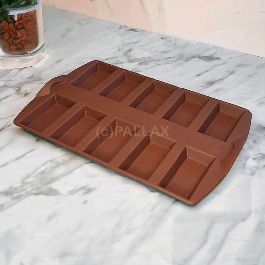 TUPPERWARE SILIKON-FORM FEINE ECKEN SCHOKOLADENFORM BRAUN