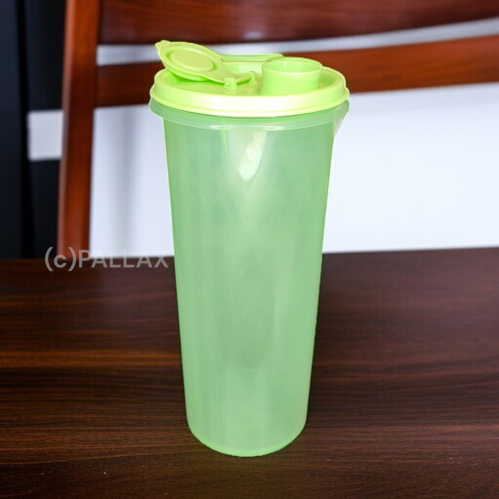 TUPPERWARE WASSER-MAX 1,0 L HELLGRÜN TRINKFLASCHE WASSERFLASCHE