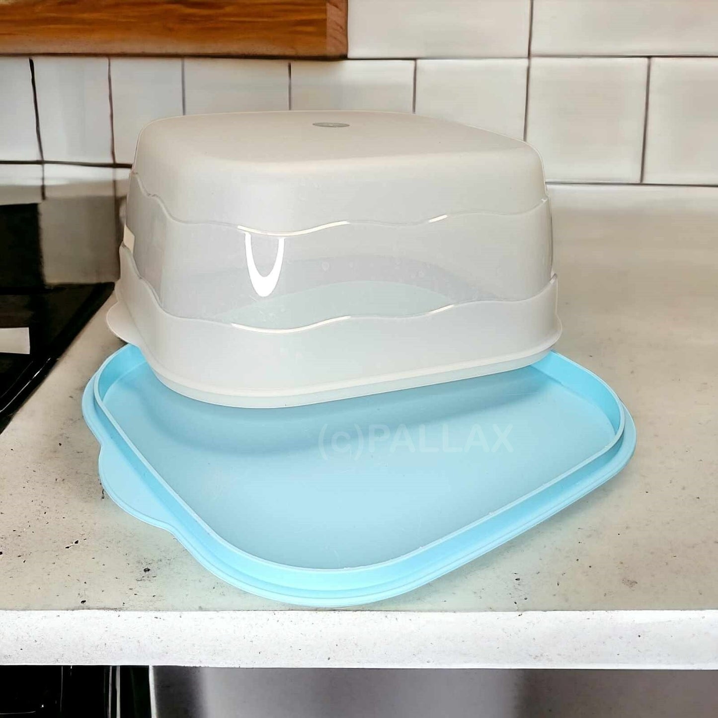 TUPPERWARE J48 JUNGE WELLE KUCHENSCHATZ HELLBLAU TORTENBEHÄLTER