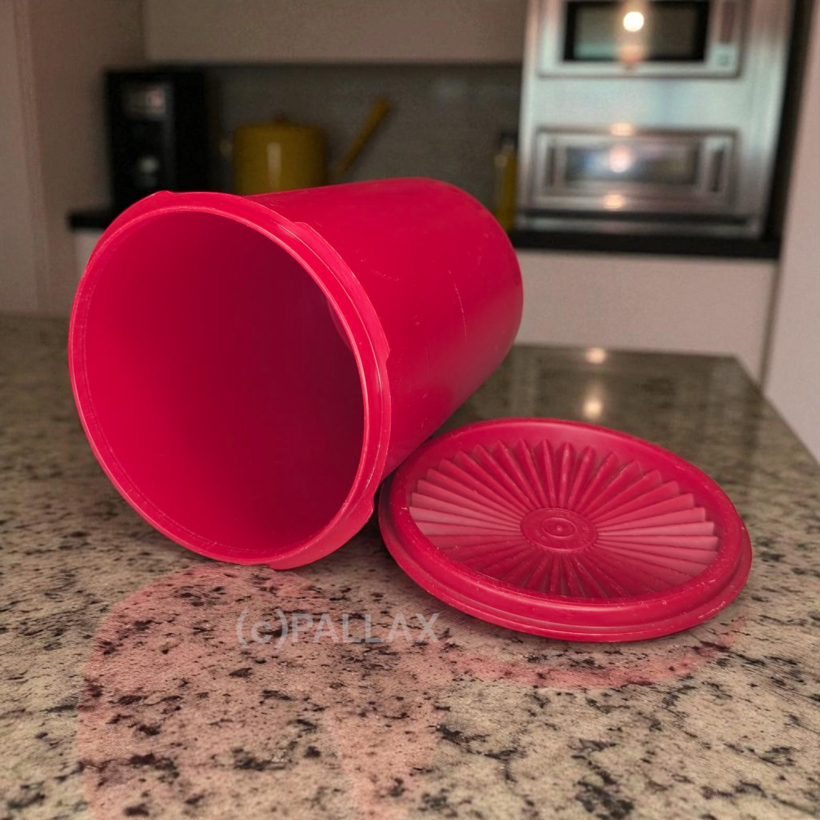TUPPERWARE A34 STAR-SET VORRATSDOSE 1,25 L ROT VINTAGE MIT SONNENDECKEL