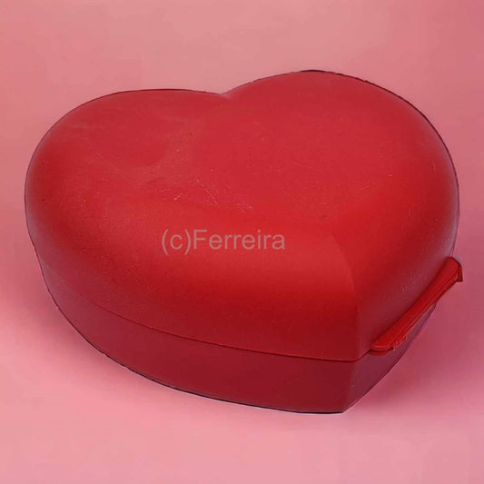 TUPPERWARE S31 HERZLICH HERZDOSE ROT BROTDOSE SONDERMODELL VALENTIN