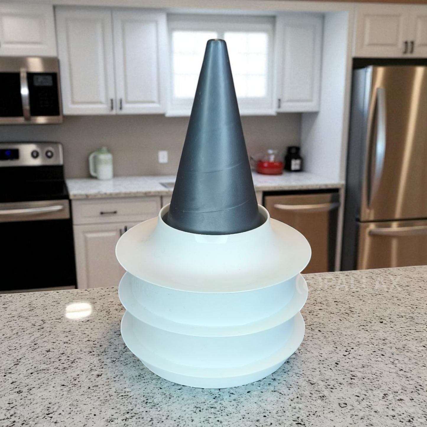 TUPPERWARE  H40 ULTRA-PRO CORNETTI BACKEN EINFRIEREN TEIGRAD