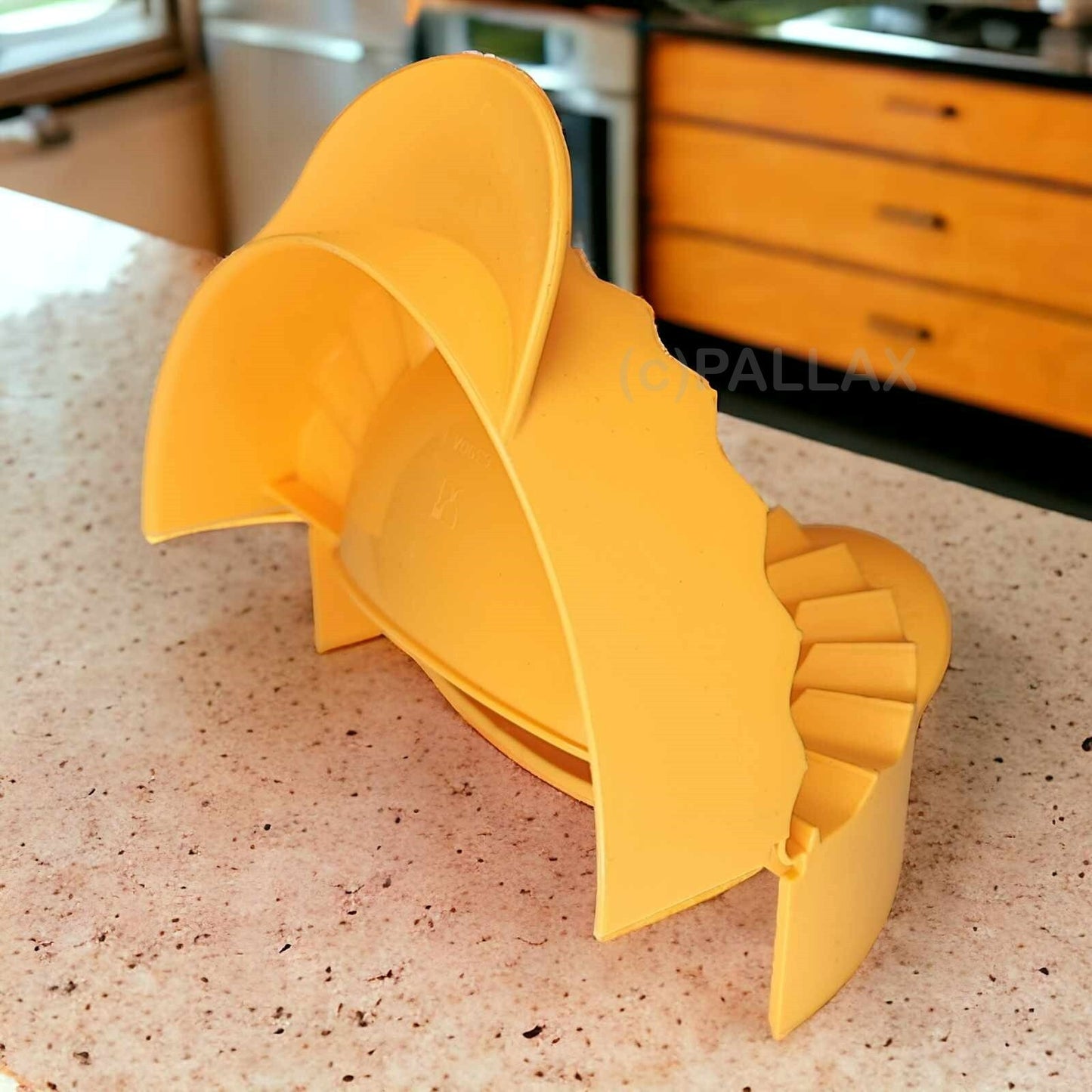 TUPPERWARE D157 TEIGFALLE ORANGE MAULTASCHEN TEIGTASCHEN