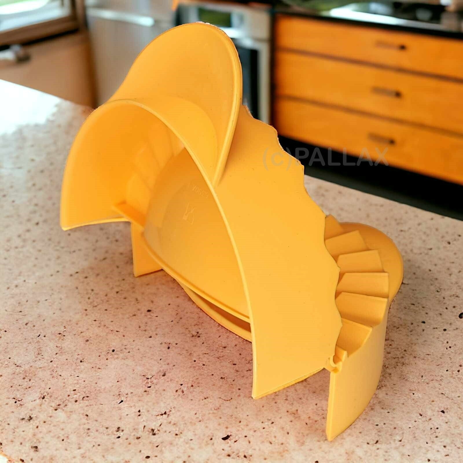 TUPPERWARE D157 TEIGFALLE ORANGE MAULTASCHEN TEIGTASCHEN