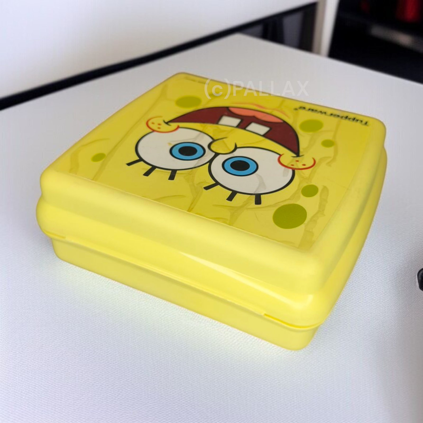 TUPPERWARE A126 SANDWICH-BOX SPONGEBOB GELB BROTDOSE VESPERBOX