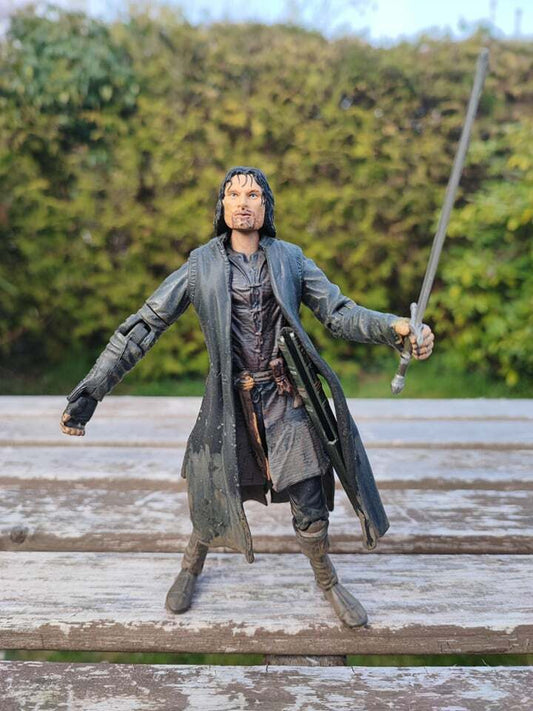 HERR DER RINGEWEATHERTOP STRIDER (FELLOWSHIP OF THE RING) / TOY BIZ 2001