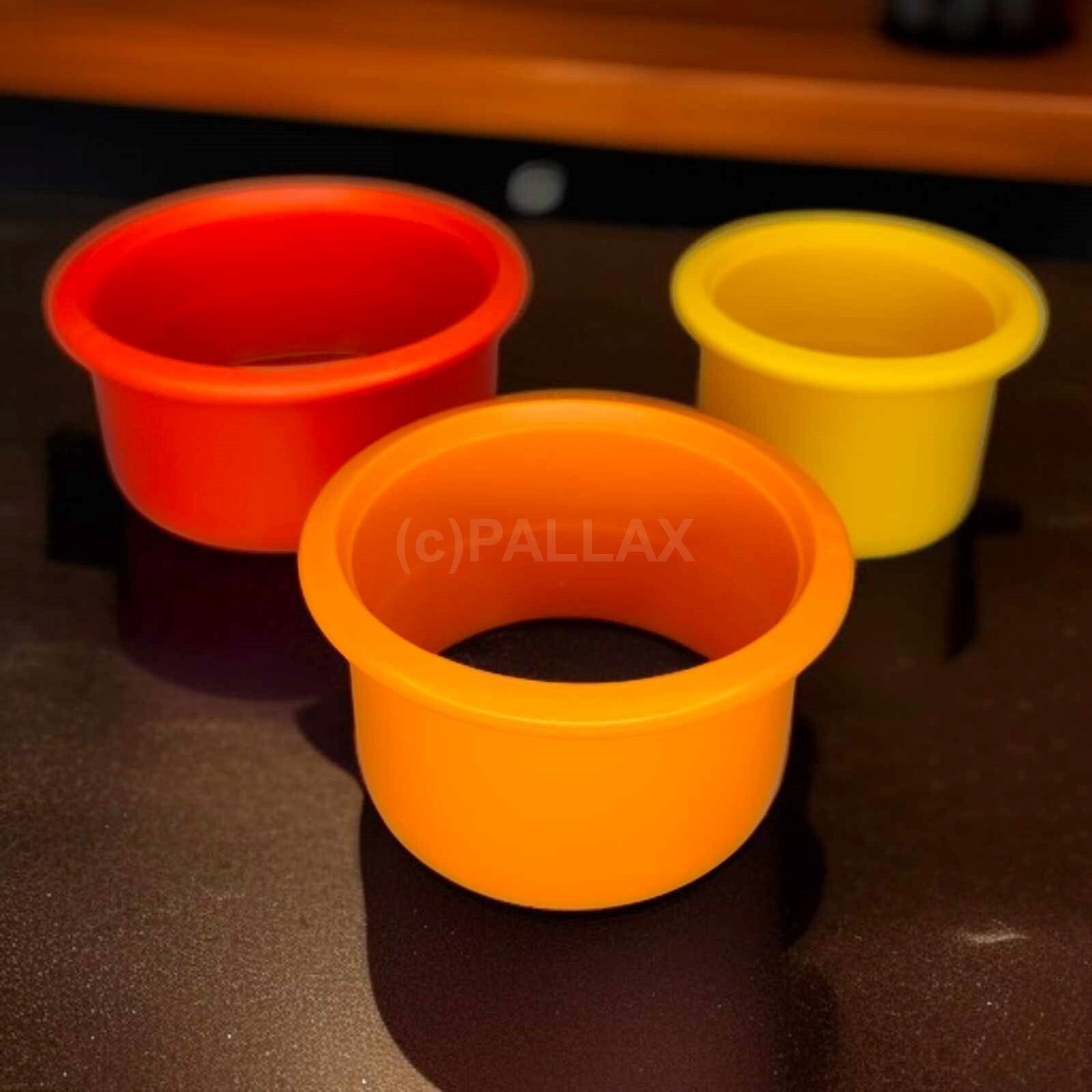 TUPPERWARE TORTEN-RINGE AUSSTECHER MEHRFARBIG AUSSTECH-FORMEN SONDERMODELL