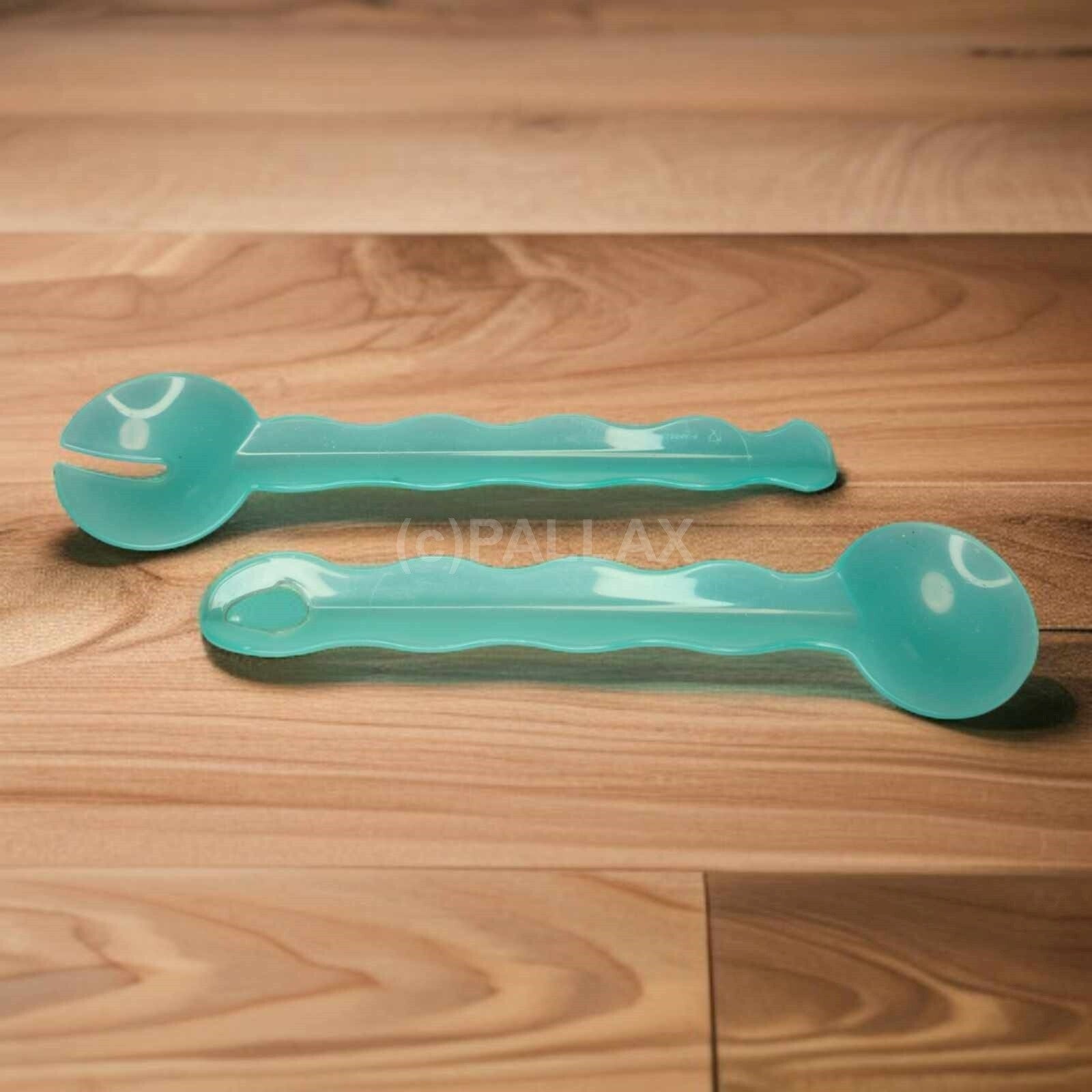 TUPPERWARE J23 JUNGE WELLE SALATBESTECK GRÜN