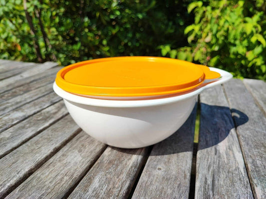 TUPPERWARE B02 MINI-MAX BACKSCHÜSSEL 1,4 L ORANGE WEISS