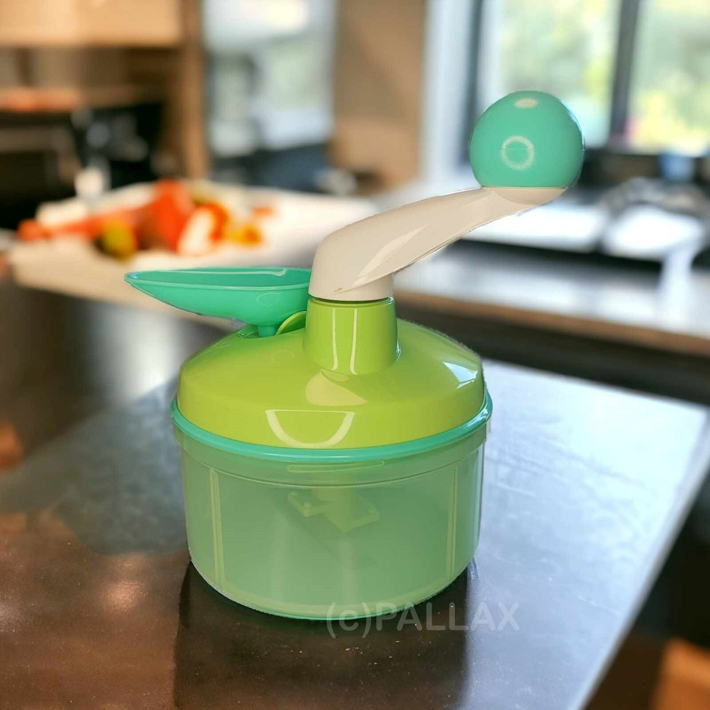 TUPPERWARE D98 QUICK-CHEF 1,0 L GRÜN KÜCHENMASCHINE RÜHRER HÄCKSLER SCHNEIDER