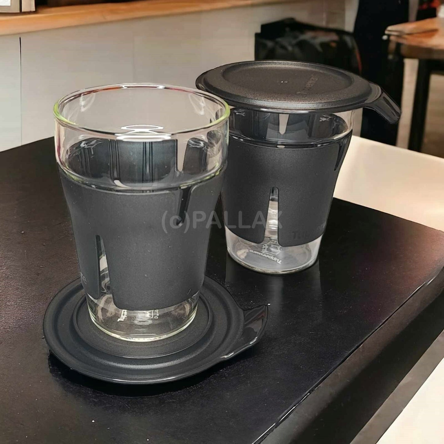 TUPPERWARE TEAZ-ME TEE-TASSEN GLÄSER  (2 STÜCK) SCHWARZ SONDERMODELL