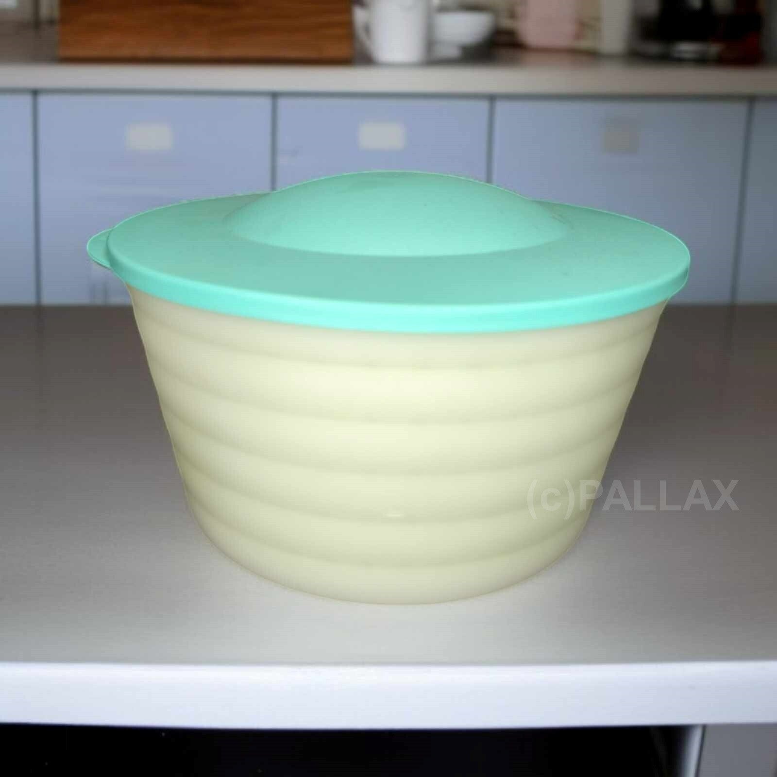 TUPPERWARE D128 SALAT-KARUSSELL 4,5 L HELLGRÜN STOP-FUNKTION SALATSCHLEUDER