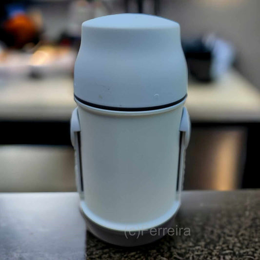 TUPPERWARE C107 FEINSCHMECKER KÄSE REIBEN SCHOKOLADE SCHNITTLAUCH WEISS