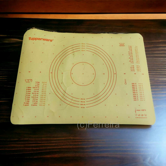 TUPPERWARE D05 TEIGUNTERLAGE GELB 63,5 x 46 CM