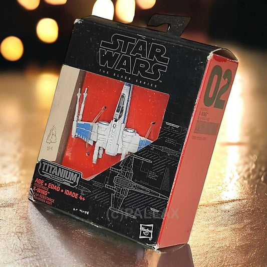 AUSPACKER - STAR WARS BLACK SERIES TITANIUM RESISTANCE X-WING / HASBRO 2015