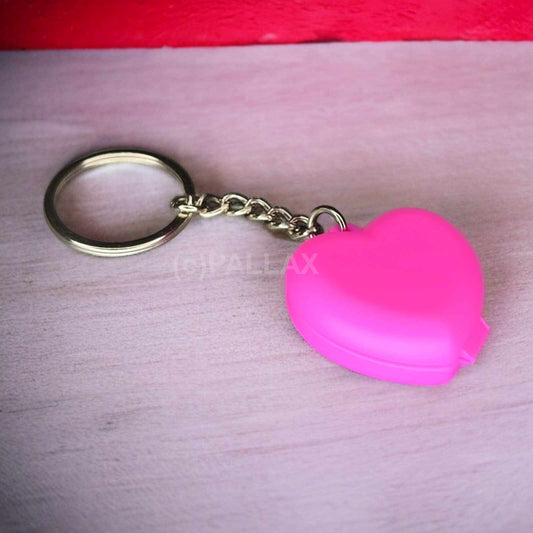 TUPPERWARE SCHLÜSSELANHÄNGER HERZLICH PINK ROSA HERZDOSE