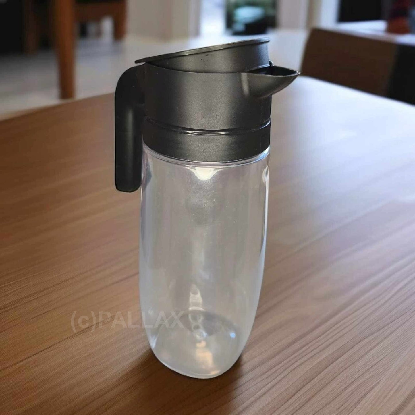 TUPPERWARE C204 TUPPER-TIME KANNE 1,7 L SCHWARZ WASSERKANNE SAFTKANNE