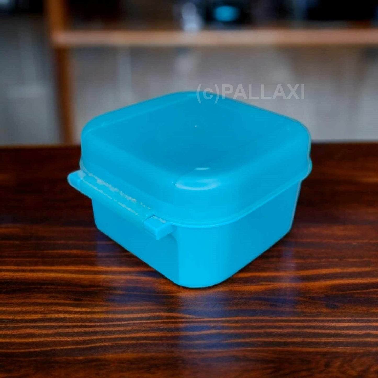 TUPPERWARE A166 MINI-BELLEVUE 450 ML HELLBLAU BEHÄLTER VORRATSDOSE