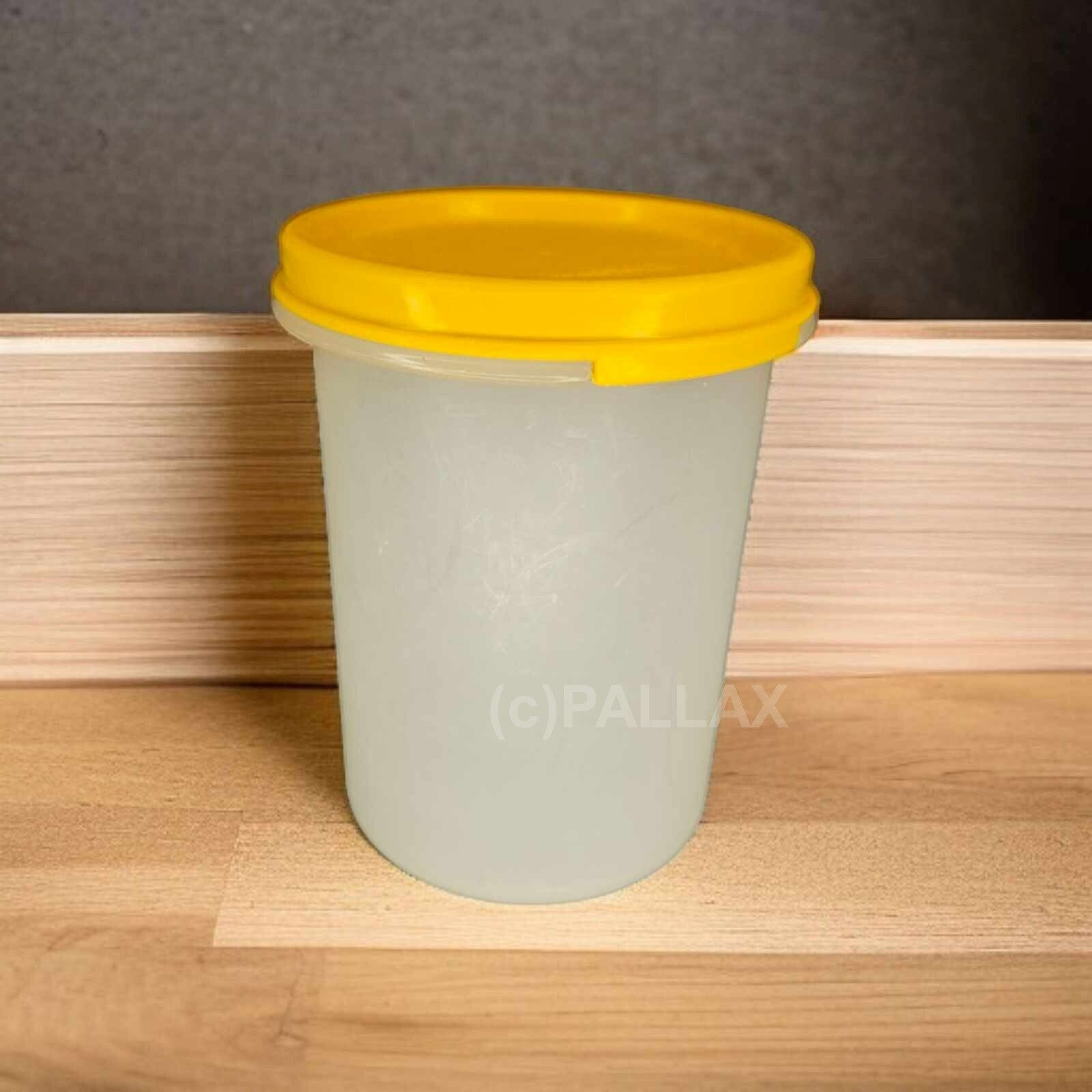 TUPPERWARE A76 EIDGENOSSE RUND 440 ML SONNENGELB VORRATSDOSE