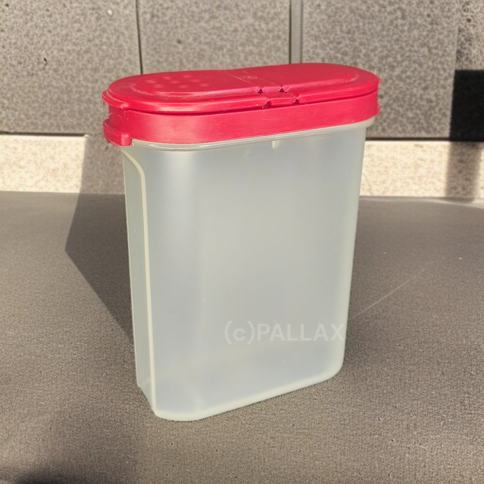 TUPPERWARE A91 GEWÜRZ-RIESE 270 ML ROT GEWÜRZ-STREUER
