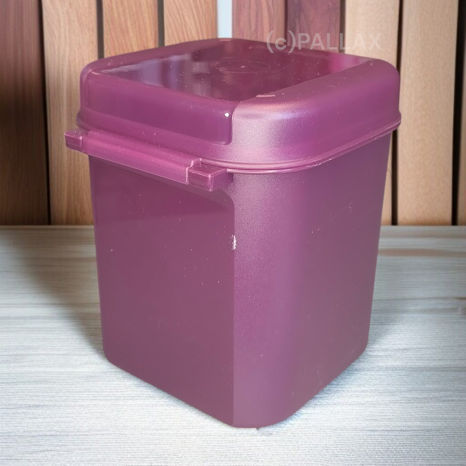 TUPPERWARE A167 JUNIOR-BELLEVUE 1,2 L LILA VORRATSDOSE